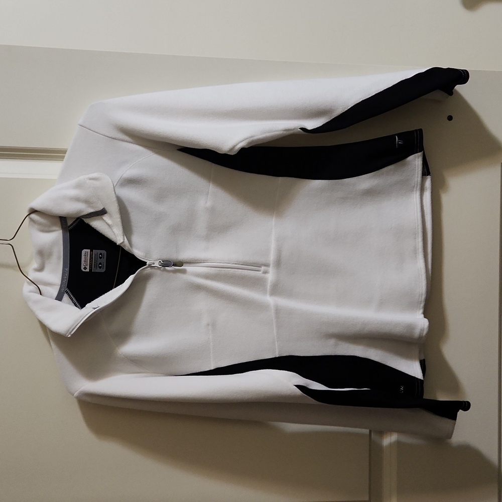 Fleece sweatshirt